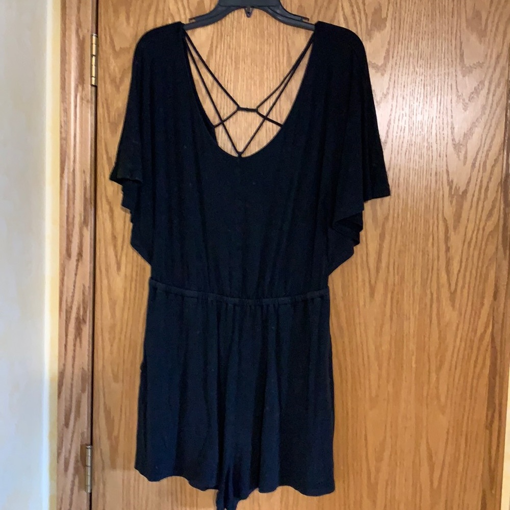 Size M Am. Eagle romper with pockets
